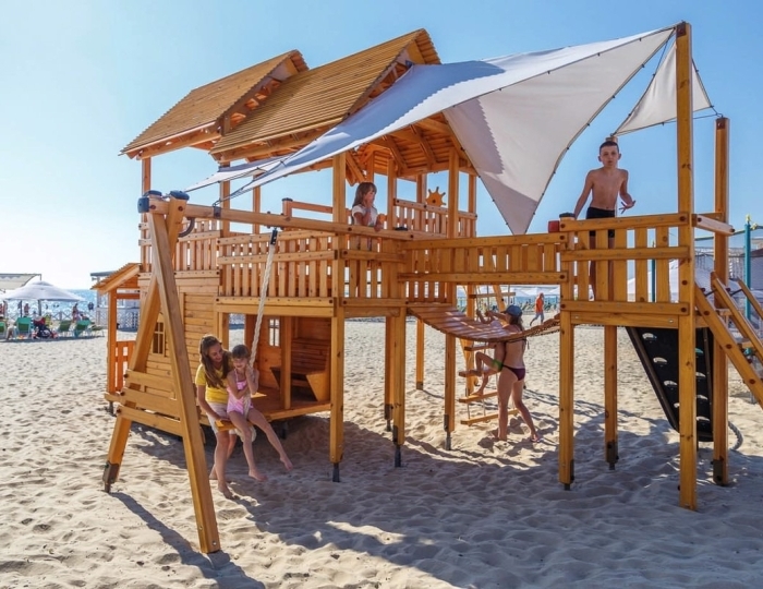 Зона для детей на пляже - Пансионат «ФЕЯ SUNCLUB RESORT & SPA»